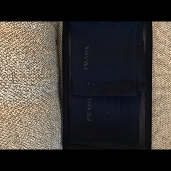 New with box Prada boat shoes in size 10. They are genuine Italian leather. - Picture 12 of 13